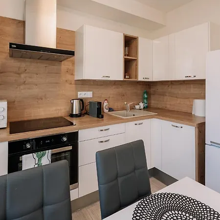 Lägenhet Skau 2 Old Town Family & Business 2 Floor Free Parking