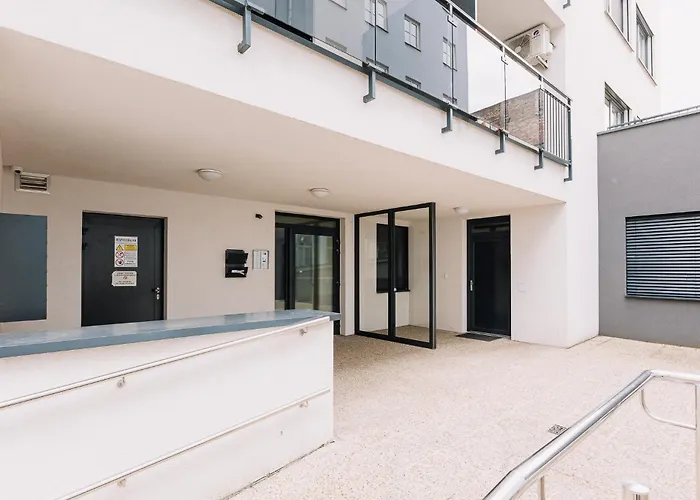 Skau 2 Old Town Family & Business 2 Floor Free Parking Apartmán *