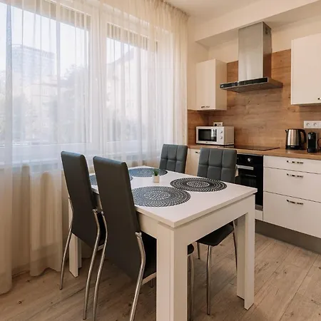 Skau 2 Old Town Family & Business 2 Floor Free Parking Apartment *